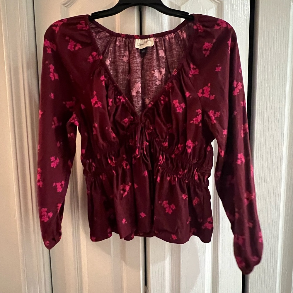 Universal Thread Red Long Sleeve Ruched Blouse